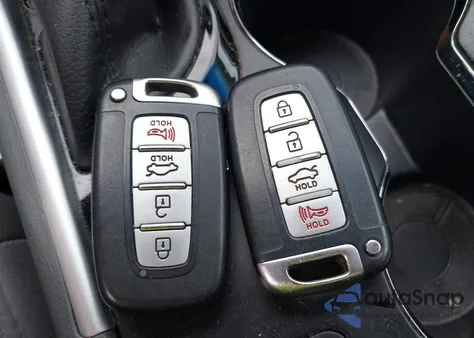 2013 Hyundai Sonata Se 2.0T from USA, damaged, VIN 5NPEC4AB9DH783140